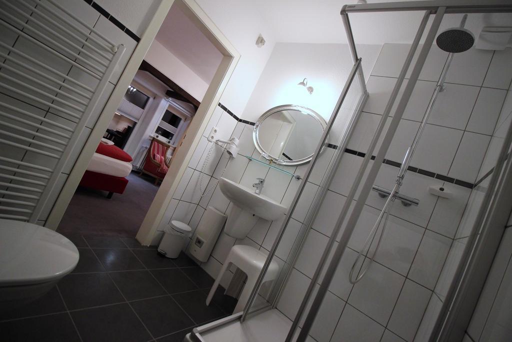 Hotel Garni Zur Linde Хитцакер Екстериор снимка