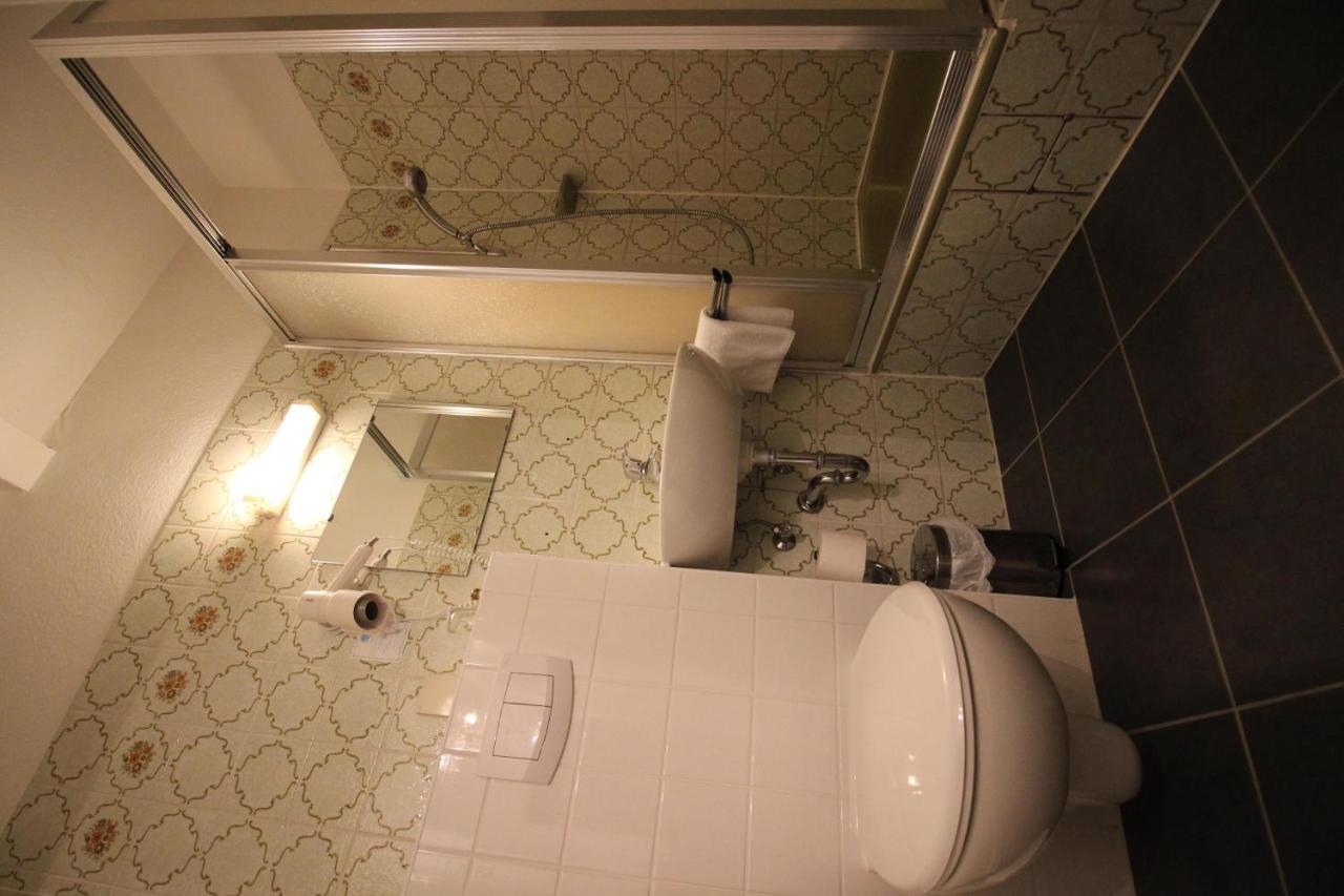 Hotel Garni Zur Linde Хитцакер Екстериор снимка